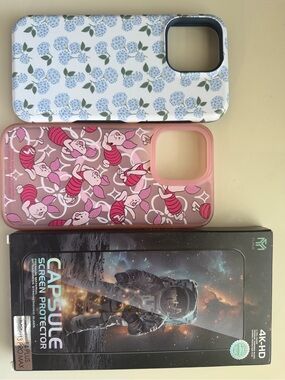2 IPhone 15 Pro Max phone cases and glass screen protectors